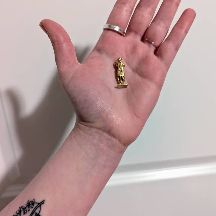 PolyhymniaAtelier - Wholesale Decorative Figurine - Mini Resin Artemis Statue4