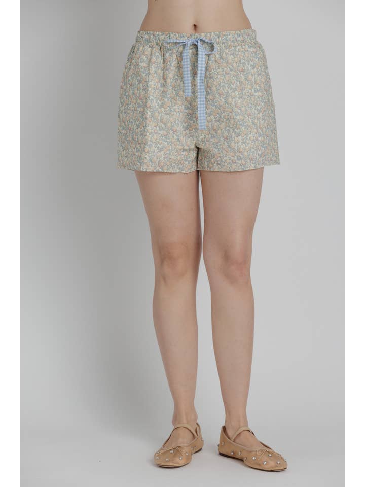 Aureum - Wholesale Shorts - Women's - AB2333 - FLORAL SHORTS W/ CONTRAST TIES7