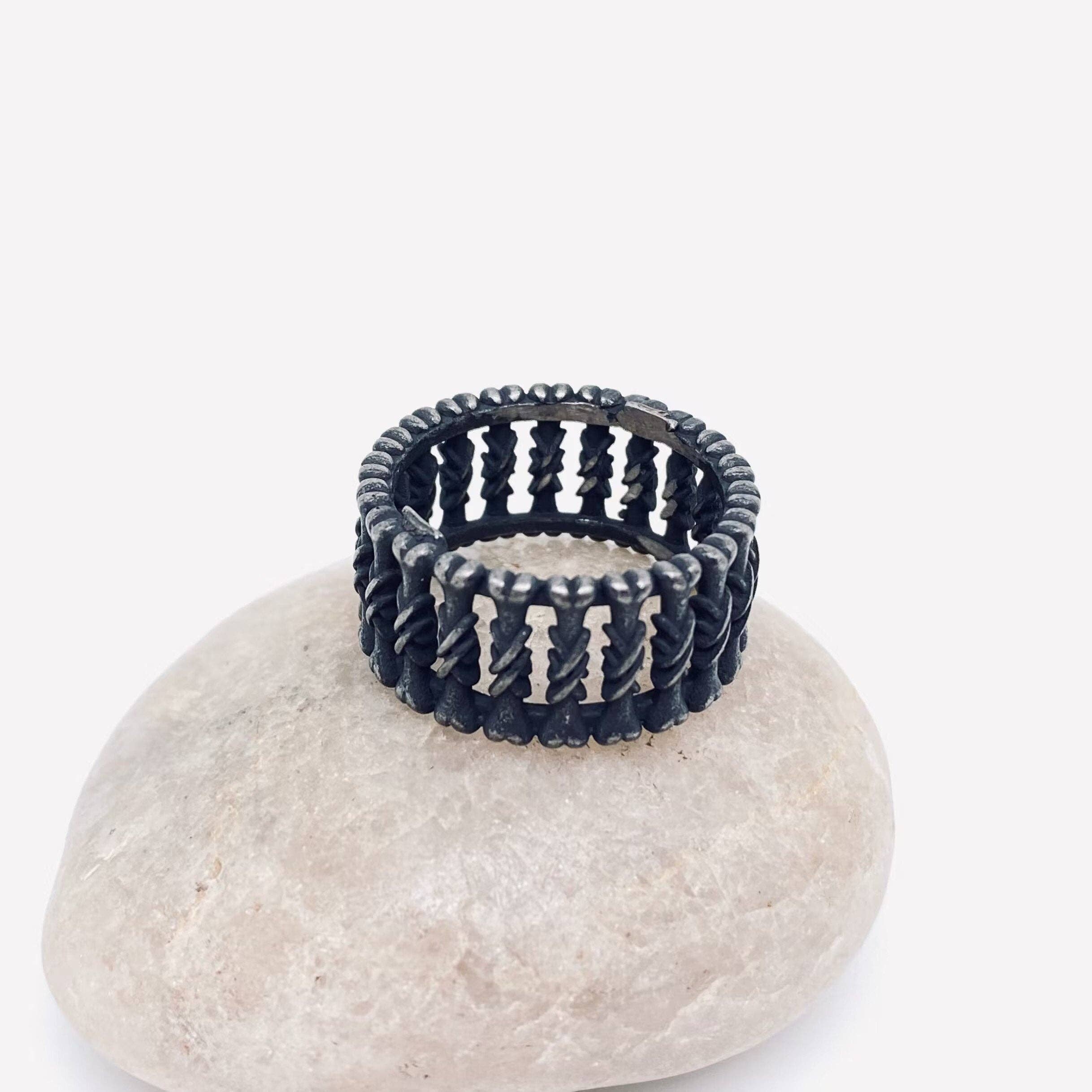 Mio Queena - Wholesale Band/Stacked Ring - Vintage Bone Pushpin Stainless Steel Ring - MJ/MR2