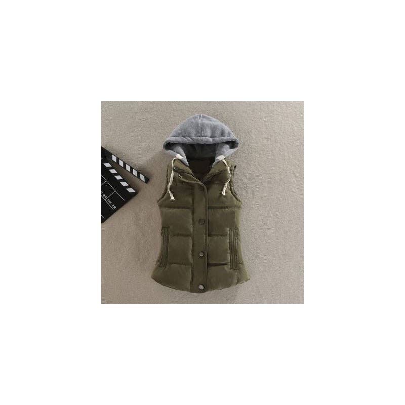 Plush Looks - Wholesale Vest - Dames - Kort katoenen vest met capuchon en trekkoord1