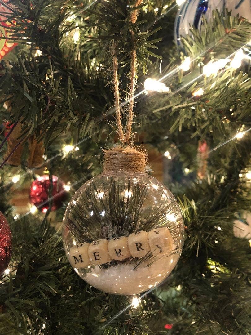 Bramblewood Design Co – wholesale Prydnad – Personlig rustik julgransdekoration i skogsstil2