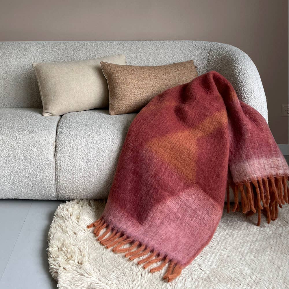 Malagoon - Wholesale Throw Blanket - Zapotec soft spicy red recycled throw4