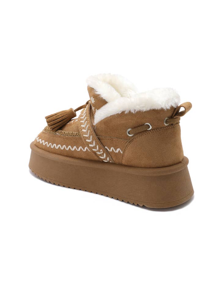 Joia Paris - Wholesale Boots - Women's - Warm boots with embroidery and tassels RU-2018