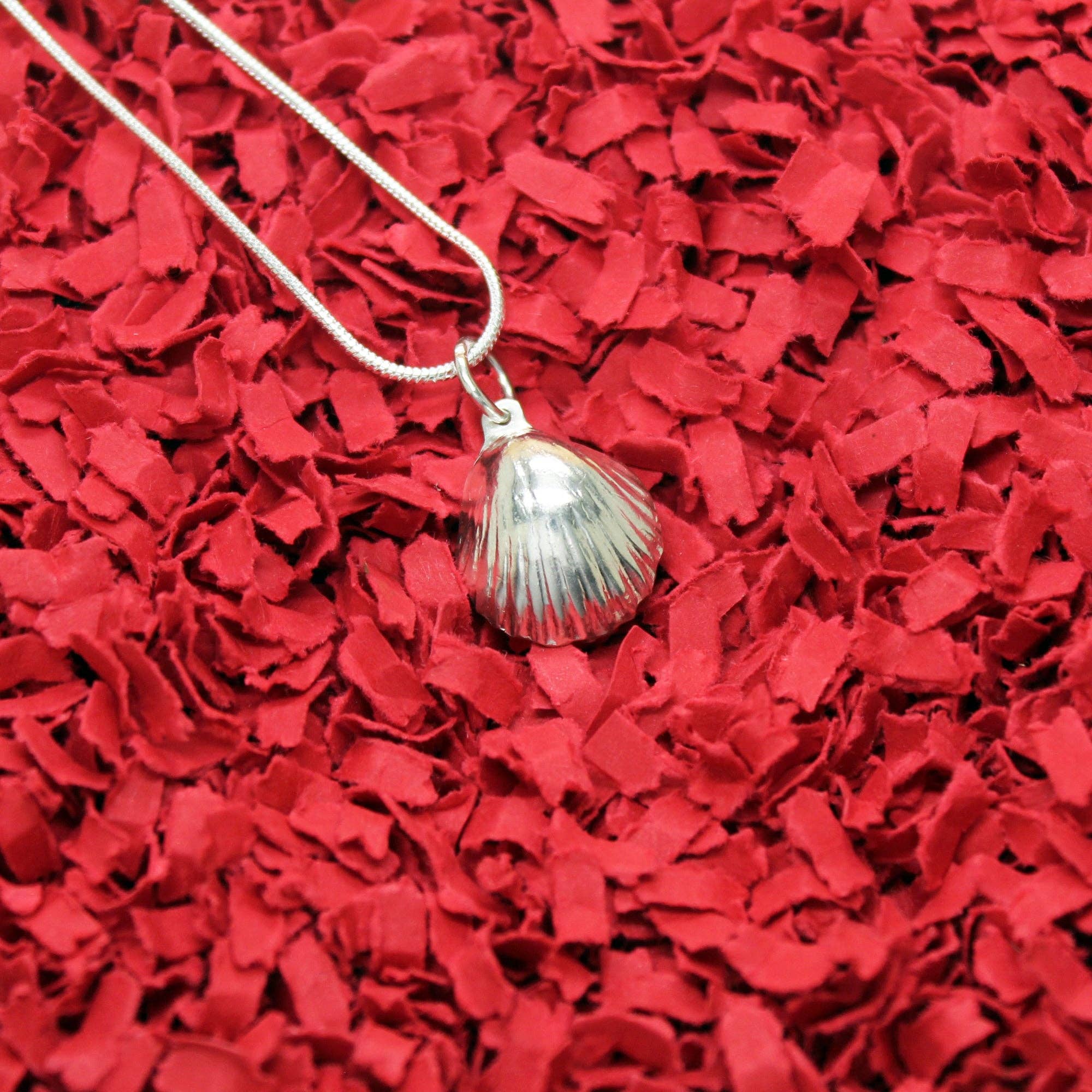 Plataica - Wholesale Pendant/Charm Necklace - 925 silver pendant shell of the Camino de Santiago3