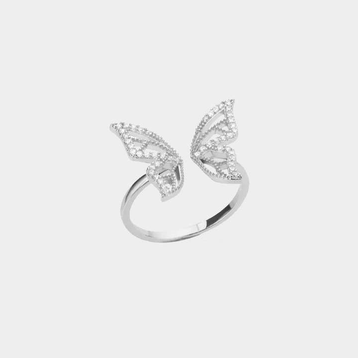 Bague Papillon ajustable en cuivre avec plaquage or 14 carats ou platine pour la vente par A-Typical Jewelry