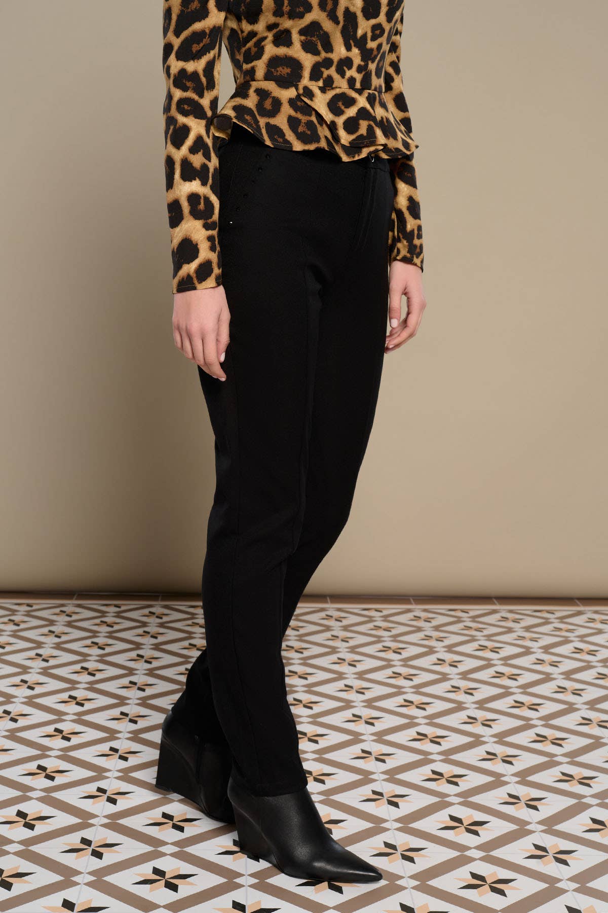 Noir PANTALON VALERIA en vente sur Faire3