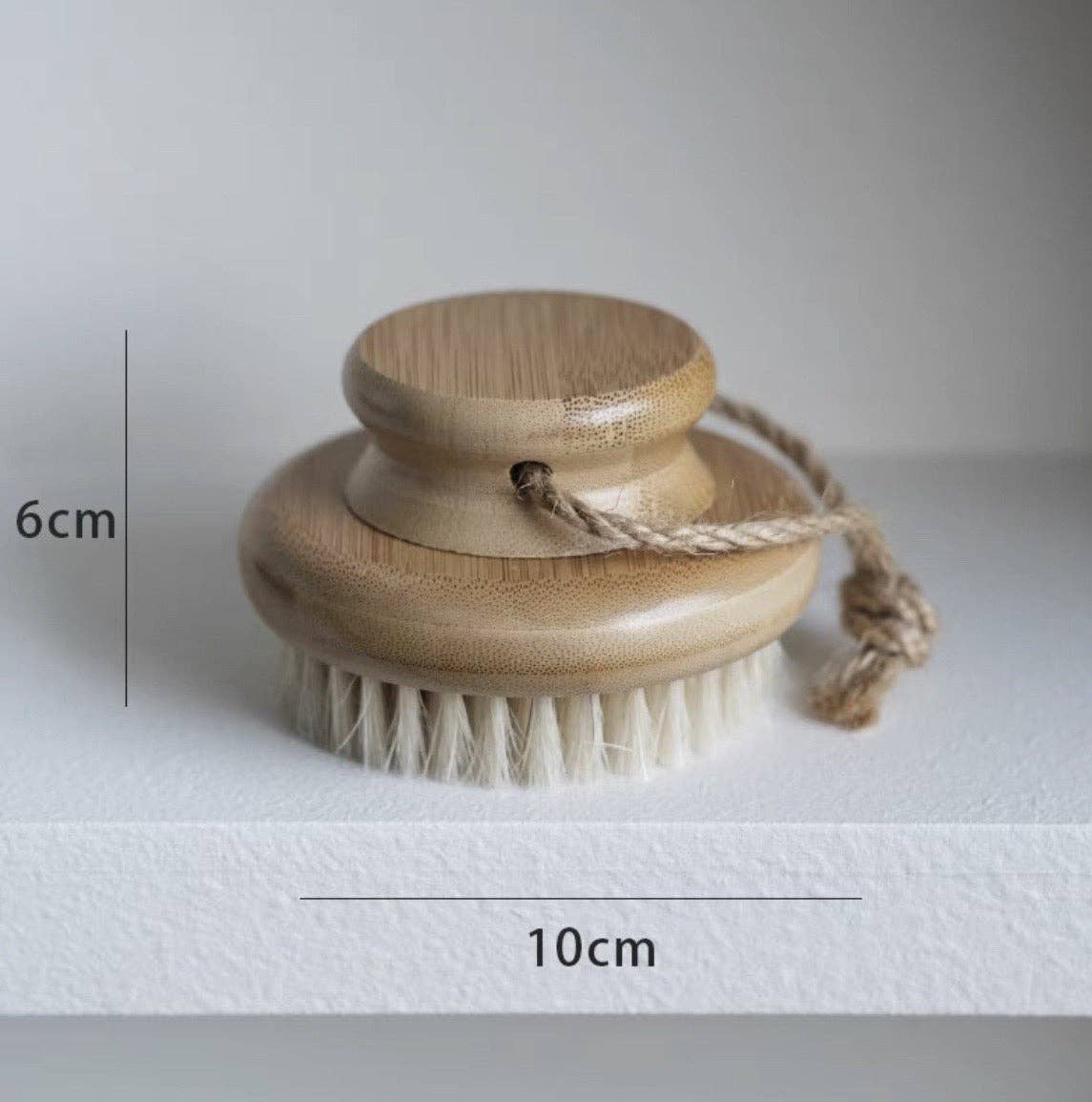 Re:gn – wholesale Body Brush – Re:gn Body Brush – Exfoliate & Revitalise Your Skin6