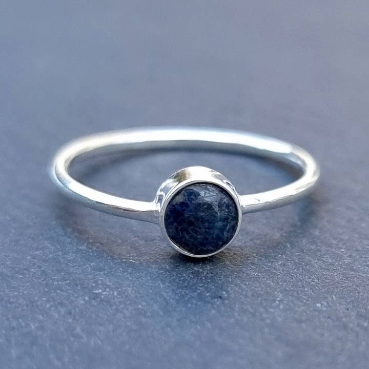 Unisex 5mm Round Sapphire Stacking Ring | Sterling Silver for wholesale by Mistry Gems