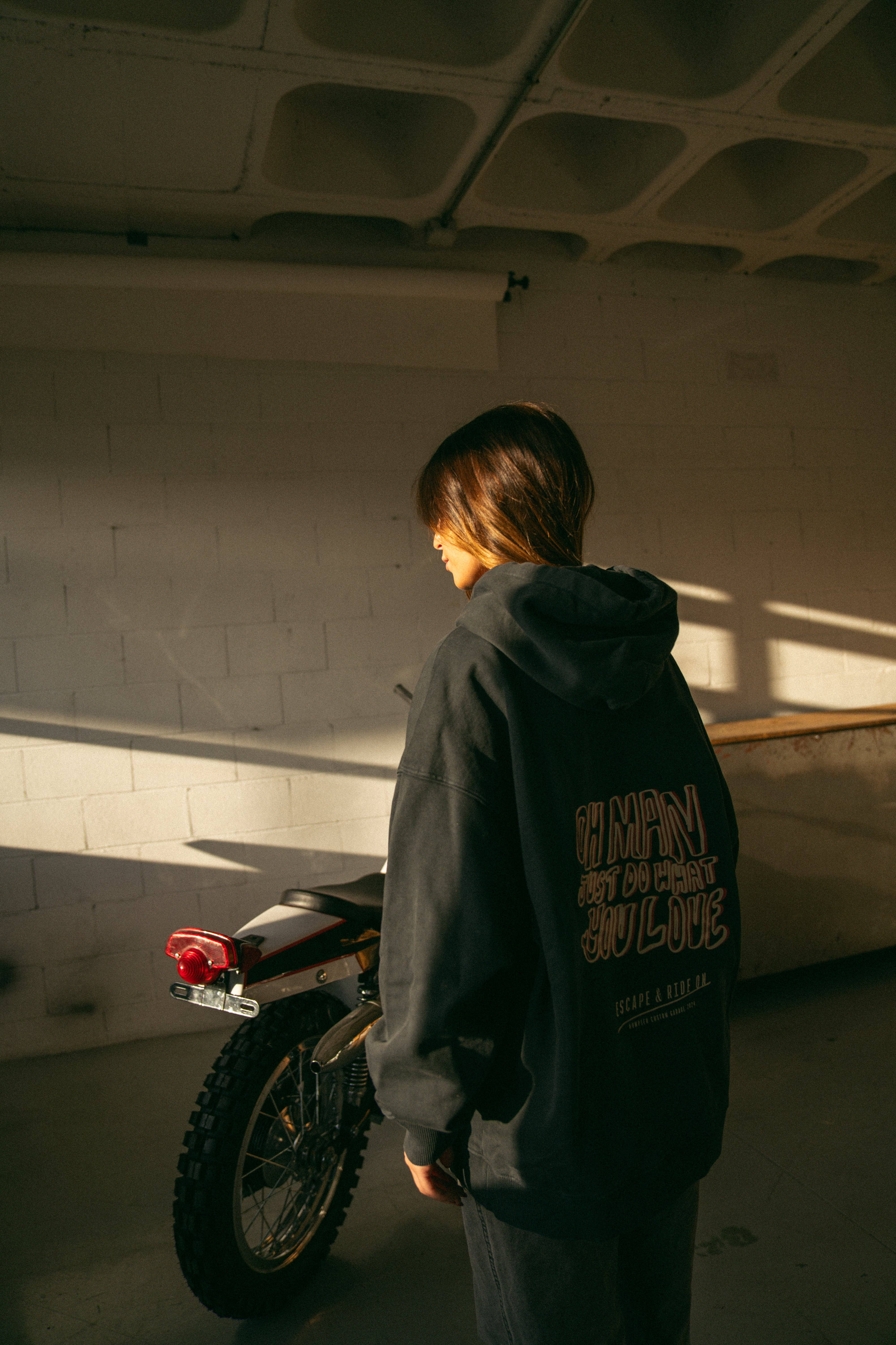 Humpier - Wholesale Hoodie - Men's - Vintage Oh Man Hoodie3