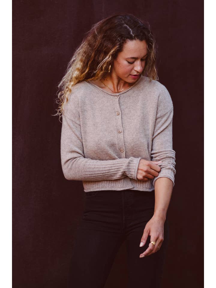 Joyride Supply - Wholesale Cardigan - Women's - 100% Cashmere No.1 Taylor Cardi2