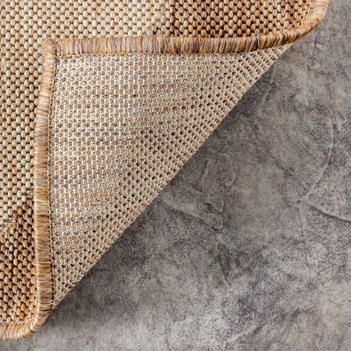 Beige Sabina Diamond Trellis Indoor/Outdoor Area Rug for wholesale on Faire5