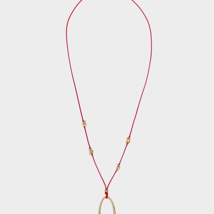 COLLIER OVALE AVEC PENDENTIF EN OR + CORDON ROUGE - N63 pour la vente par NALI'