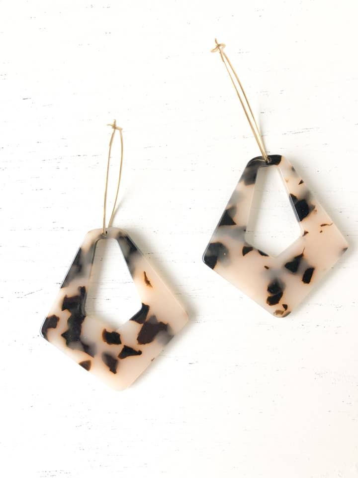 The Madison Light Tortoise - large for wholesale by Stoll & Heart