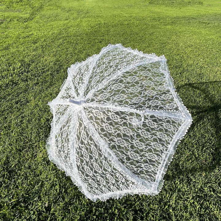 Floris Linens - Wholesale Umbrella – Women's - Rimmed White Lace Parasol1