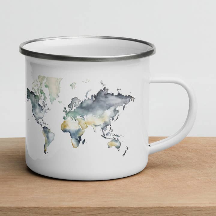 Mug en émail Carte du monde pour la vente par Kelly Clause Art