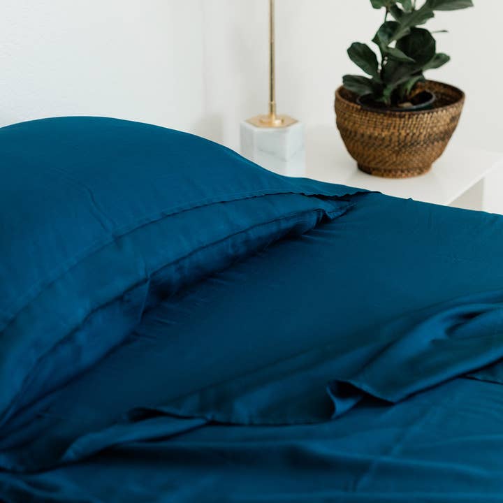 YALA - Wholesale Bedding Blanket - DREAMSACK® THE ORIGINAL LUXURY SLEEPSACK