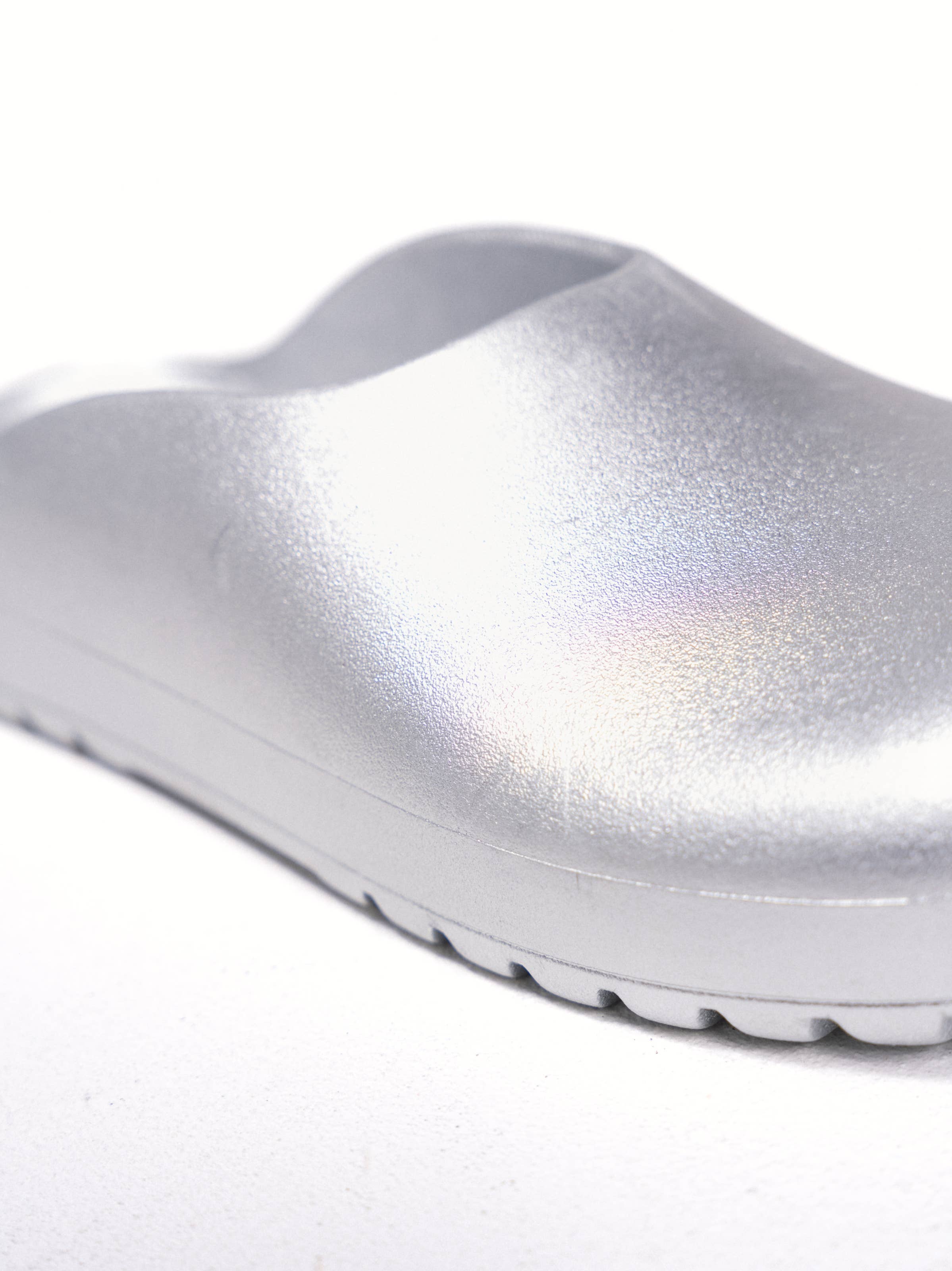 SMF - Wholesale Sandals - Women's - 249975 - Metallic clog sandals6