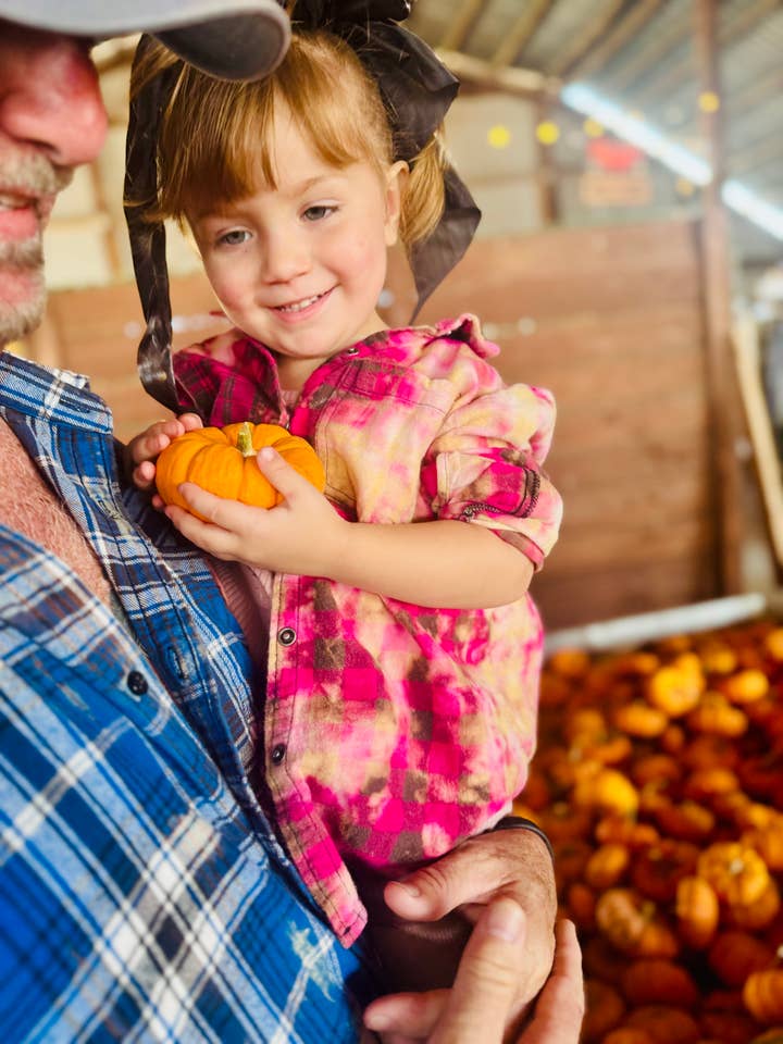 Slightly Distressed - Wholesale Button Down Shirt - Women's - Slightly Distressed Flannels 15