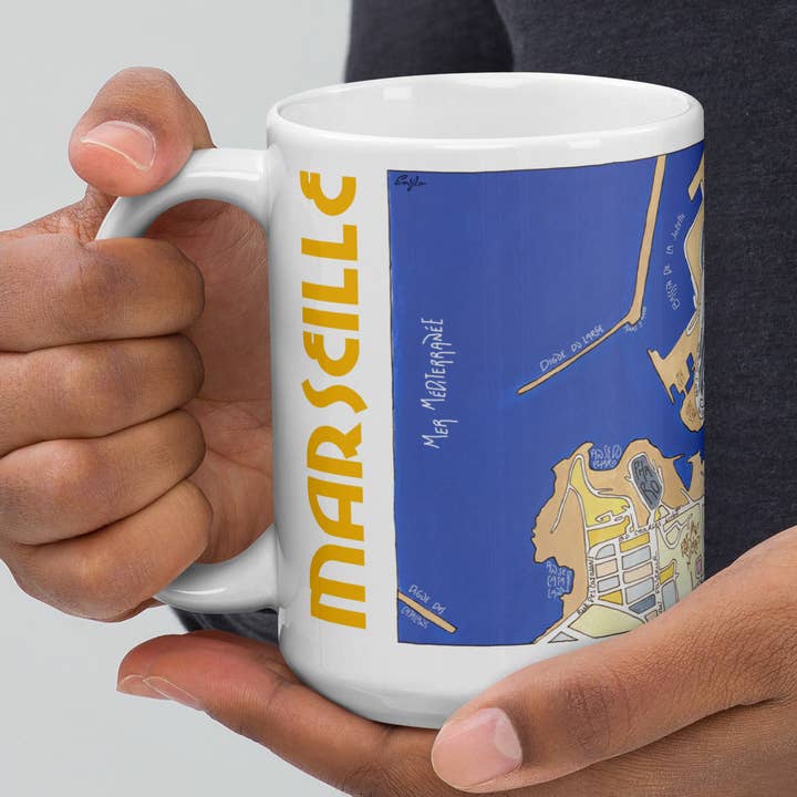 Tazza illustrata MARSEILLE - Design City Maps per la vendita all'ingrosso da parte di EmYLo