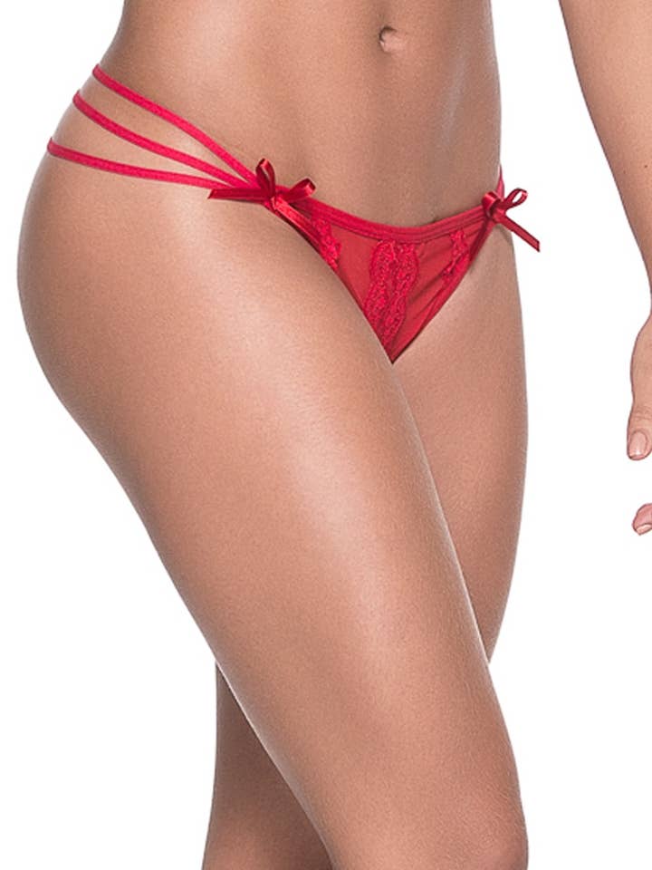 String rouge élégant triple lanières pour la vente par Mapalé