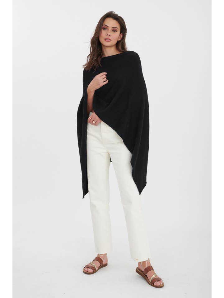 ORNELLA PARIS - Wholesale Poncho – Women's - LEL-P0076 'star' poncho11