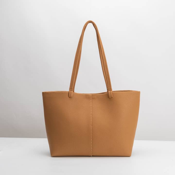 Sac cabas en cuir végétalien recyclé Sommer Tan Pré-commande 30/4 pour la vente par Melie Bianco