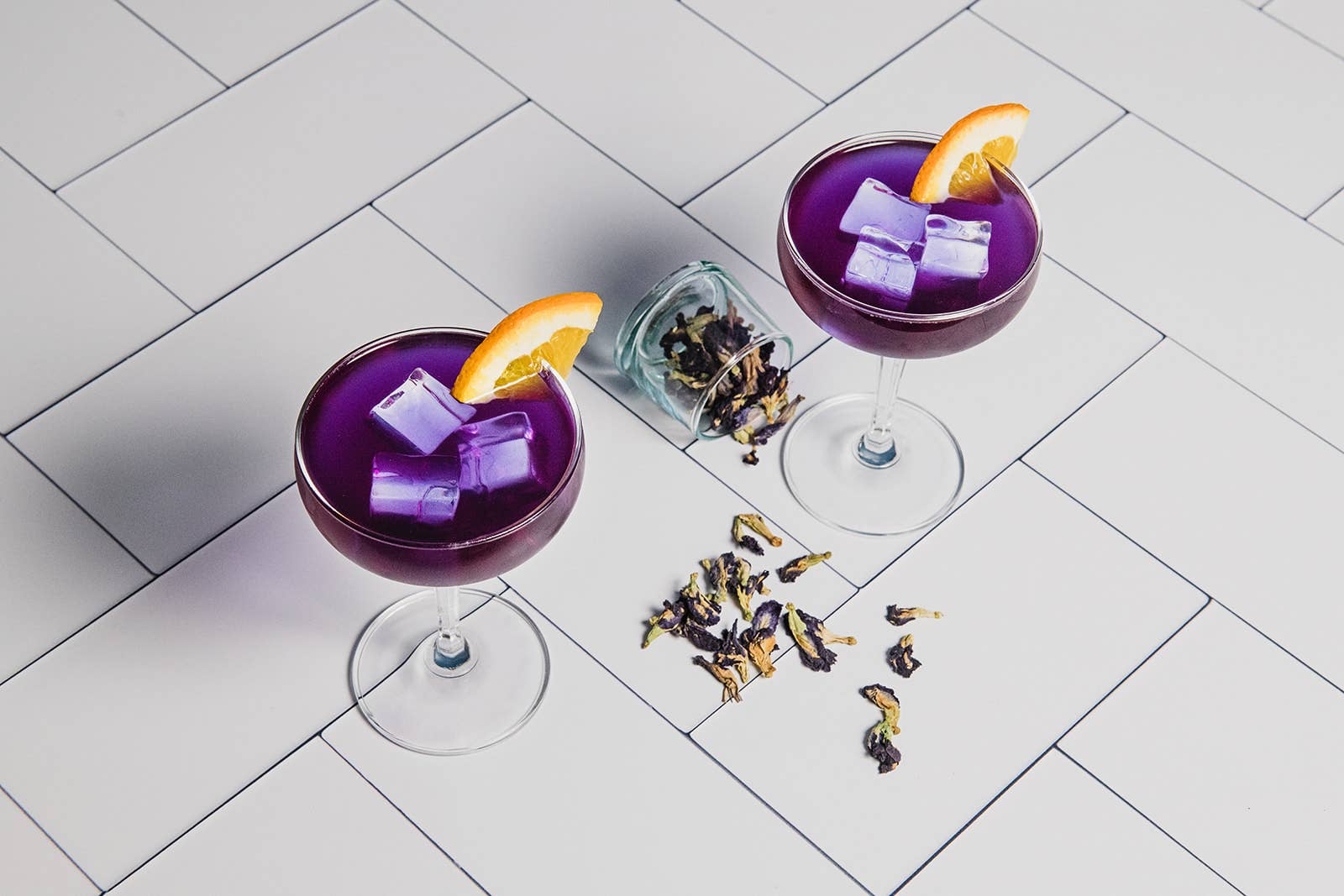 Fuse and Sip - Wholesale Cocktail Mix/Syrup - Fancy pants - orange, pine & butterfly pea flower 1