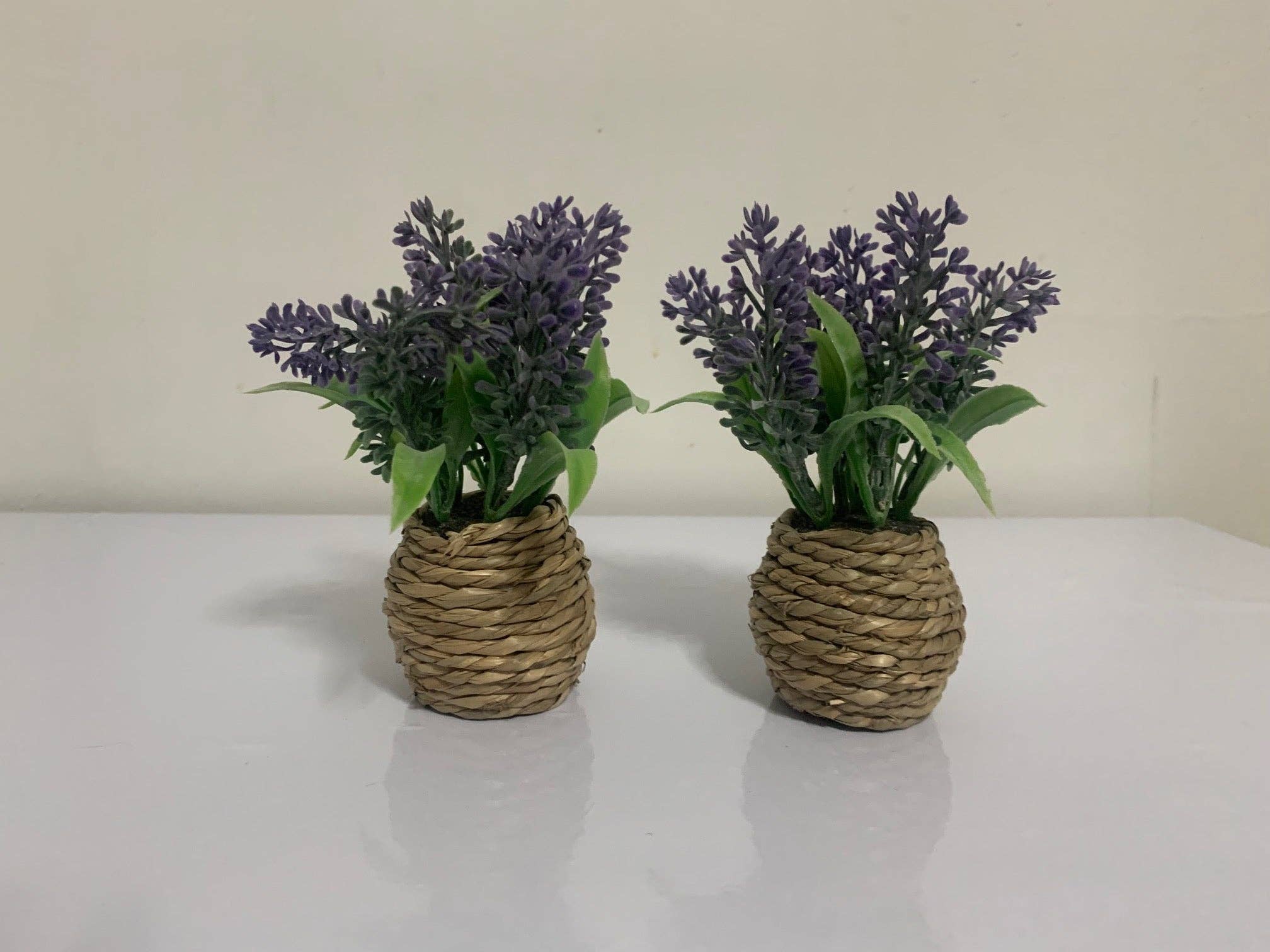 UniqueMartandHome - Wholesale Artificial plant - Fake Lavender Plants in Decor Pot Desk or Table decoration House Indoor Decoration