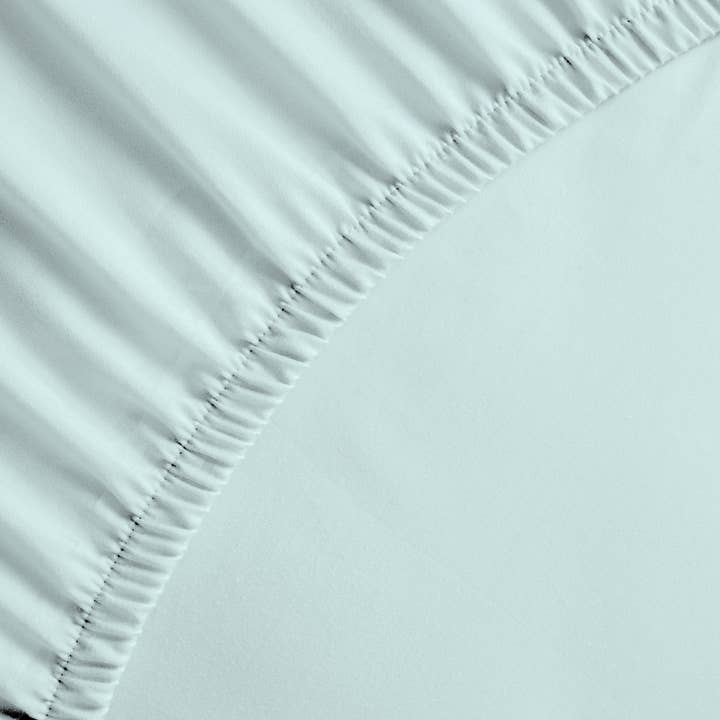 Lenzuolo con angoli in percalle 180x200+40 cm. Blu sussurrante per la vendita all'ingrosso da parte di Heckettlane