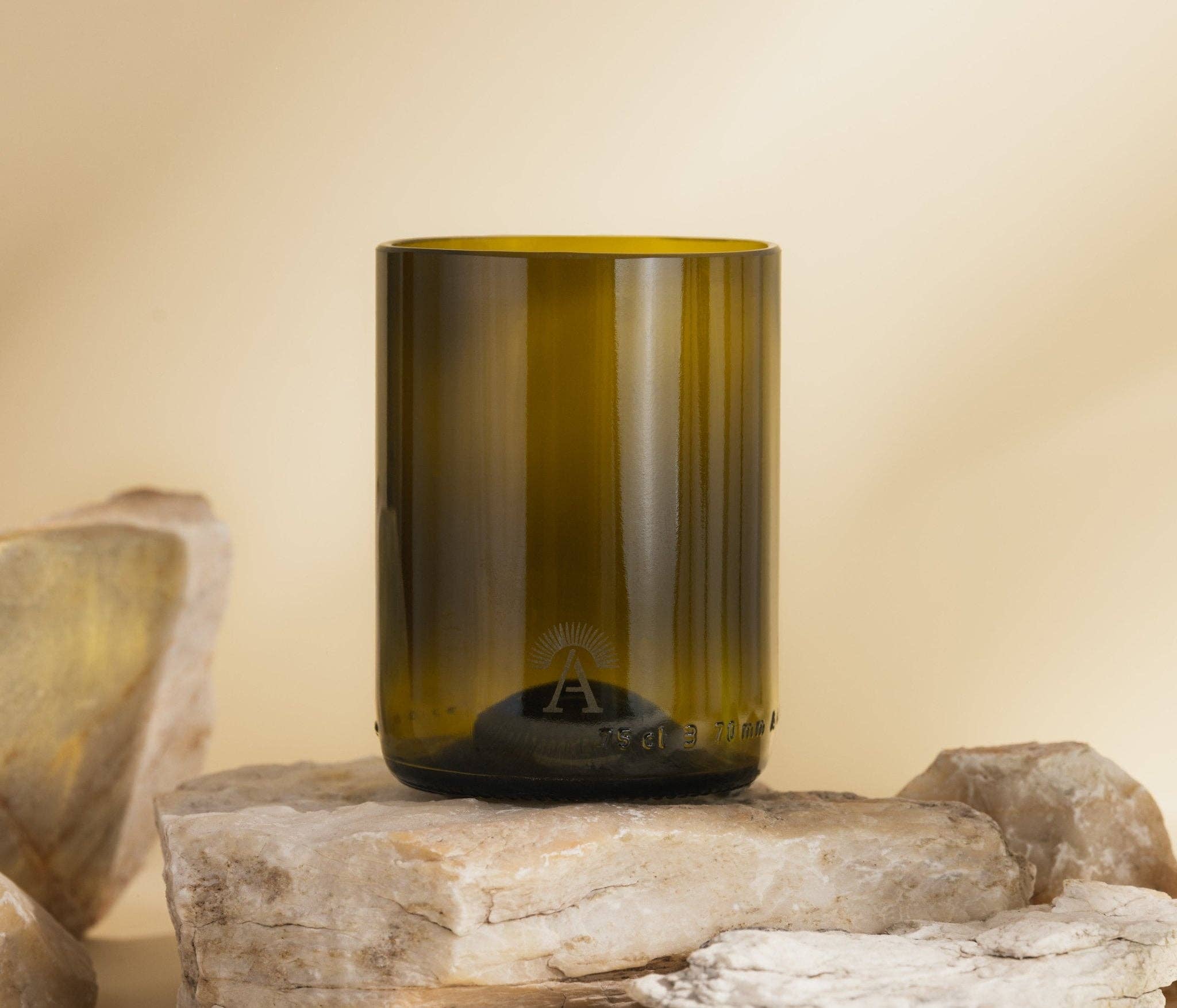 Amarzo – Engroshandel Drikkeglas/kop – Sæt med farvede eller sorte genbrugsglas i glas med blank overflade3