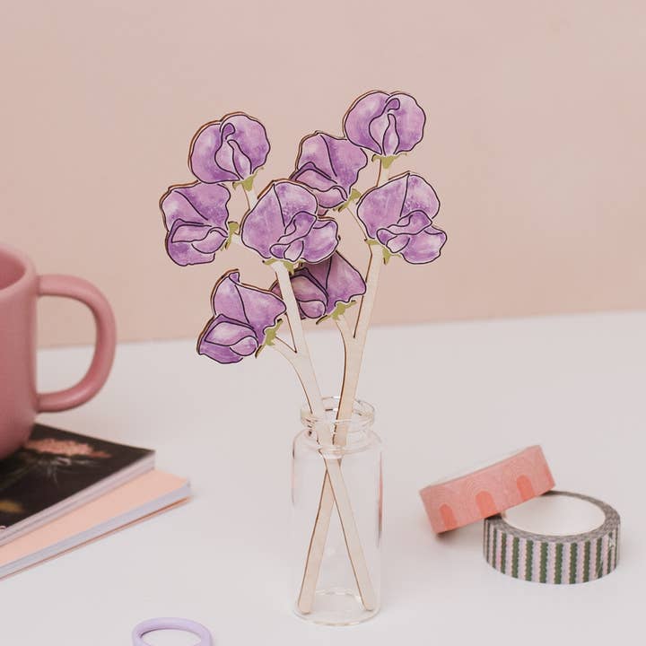 Wooden Sweet Pea Gift – April Birth Flower - Sustainable for wholesale by DaphneRosa