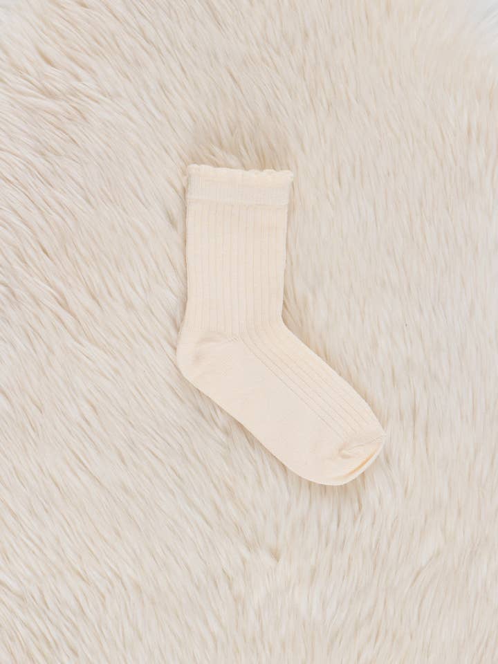 Marie Nicole Clothing - Wholesale Socks - Kids - Scallop Hem Crew Socks