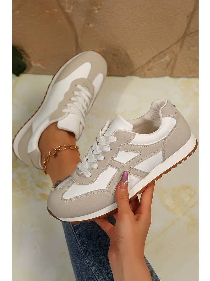 Aapparella - Wholesale Lifestyle Sneakers - Women's - Color Block Lace-up PU Leather Sneakers | US6-103