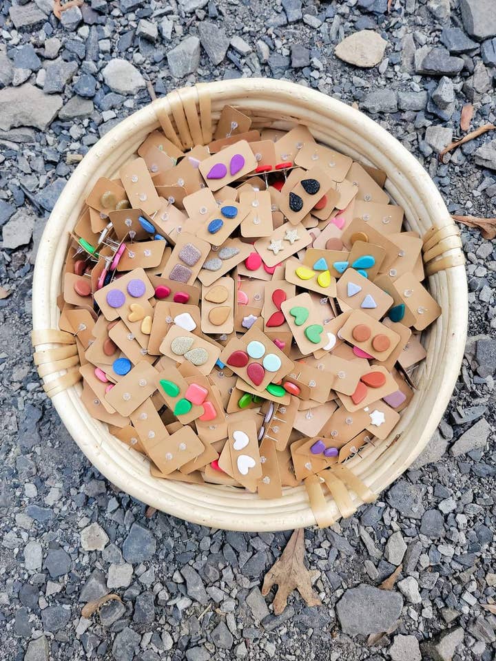 PF Clay Studs for wholesale by SMR Wholesale