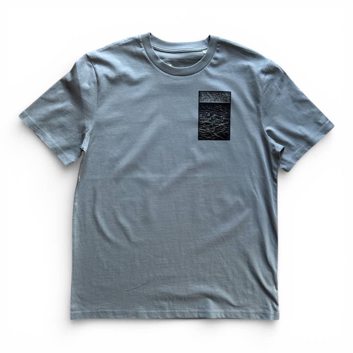 Raue See Unisex T-Shirt in misty grey für den Großhandel von ilovemixtapes
