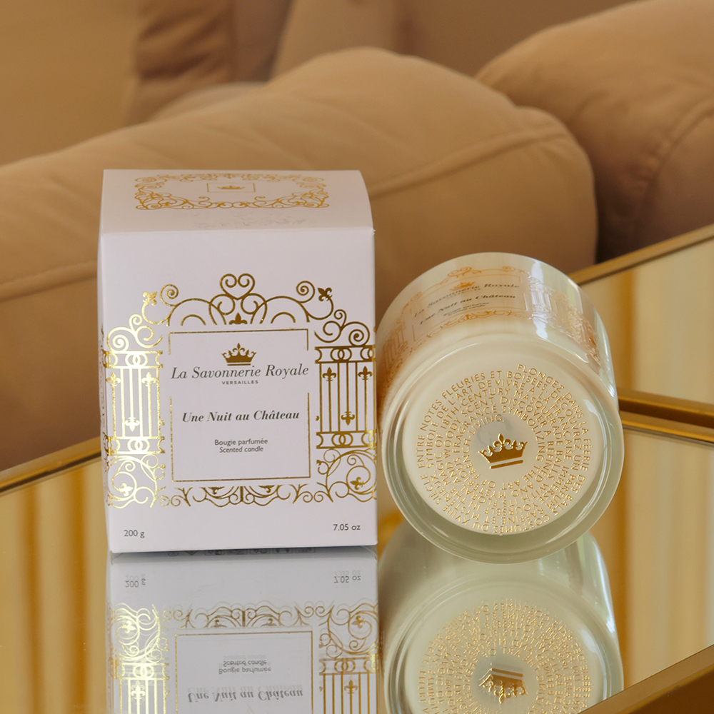 Gold Une Nuit au Château Scented Candle - Versailles Collection for wholesale on Faire1