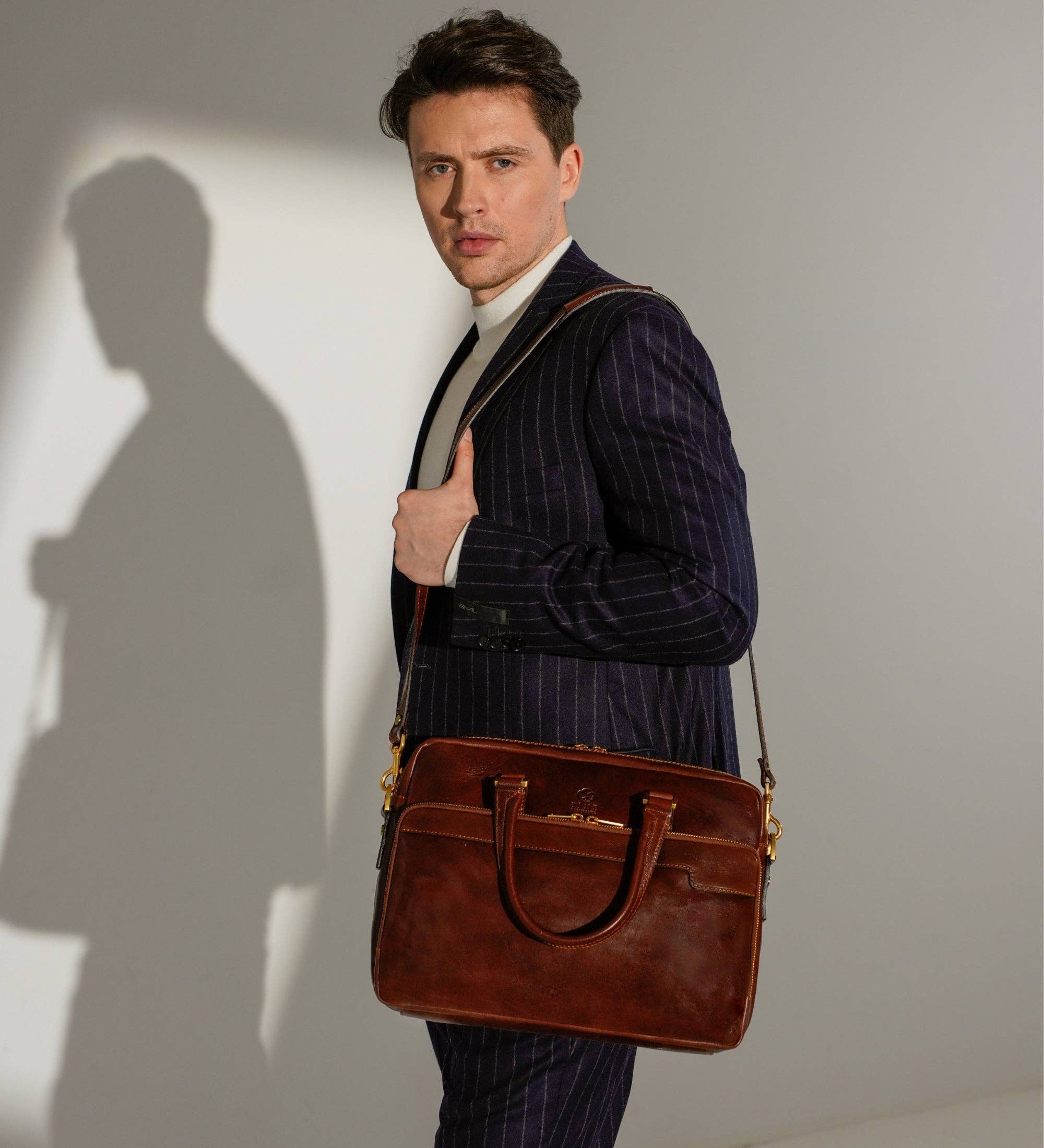 Time Resistance - Wholesale Briefcase - Unisex - Leather Briefcase Laptop Bag - Orlando1