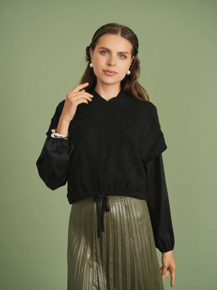 Chain Jacquard Knit Crop Vest for wholesale by Hush.Shop