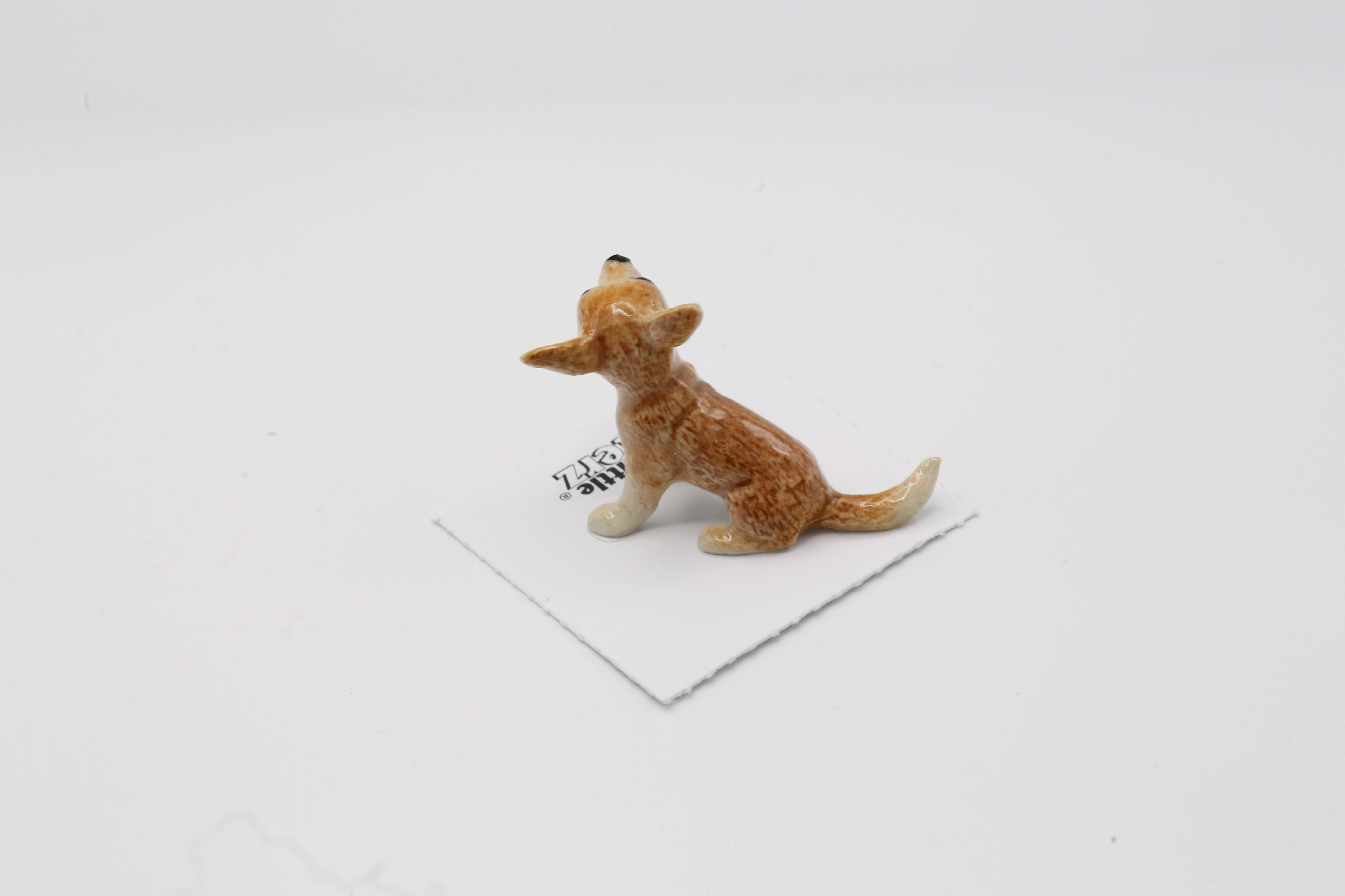 Little Critterz - Wholesale Decorative Figurine - Rascal Chihuahua Puppy Porcelain Miniature1
