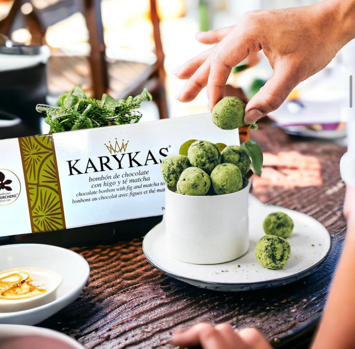 Bombones Valcorchero - Wholesale Chocolate Box - KARYKAS MATCHA TEA6