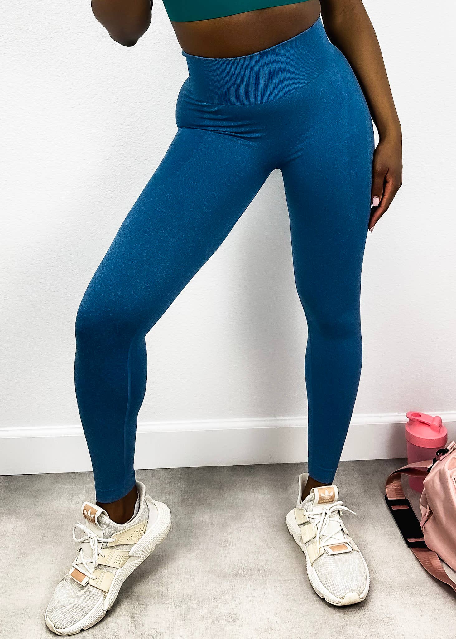 Active by Anna-Kaci – wholesale Athletic/lounge leggings – Women's – High Waisted Butt Lifting Leggings6