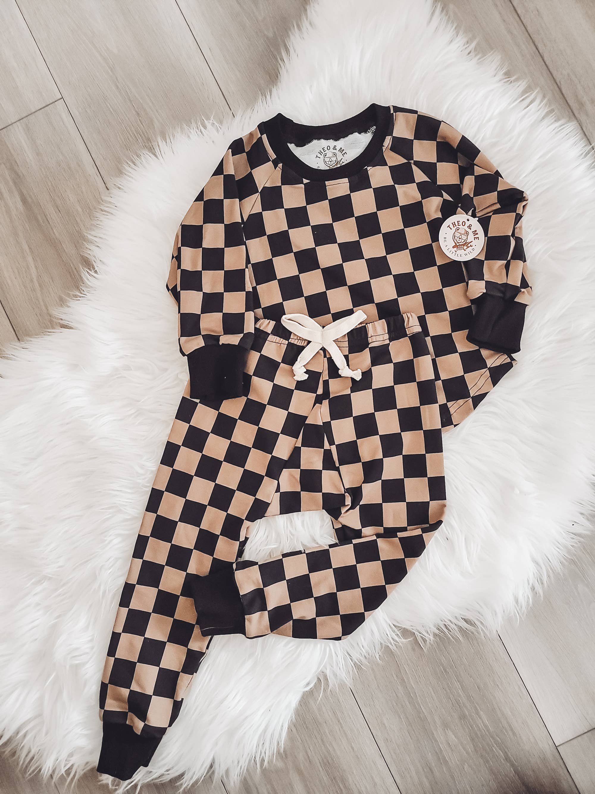 Rufflеѕ & Bоwtіеѕ - Affordable Boys & Girls Clothing - Wholesale Sleepwear Set - Kids - Unisex Toddler Kids 2 Piece Jogger Set - Black & Brown Check2