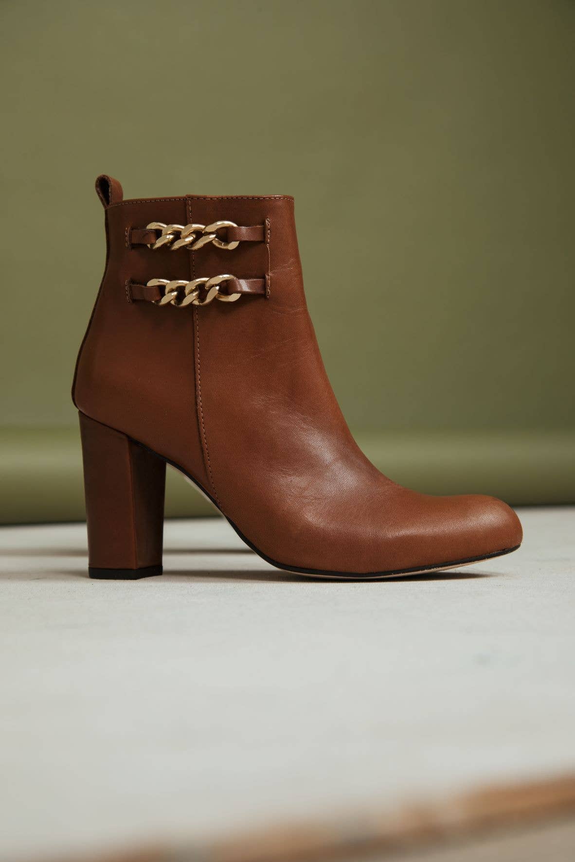Elodie - Venta al por mayor Botines - Mujer - BOTIN DORIS TACON ALTO CADENAS5