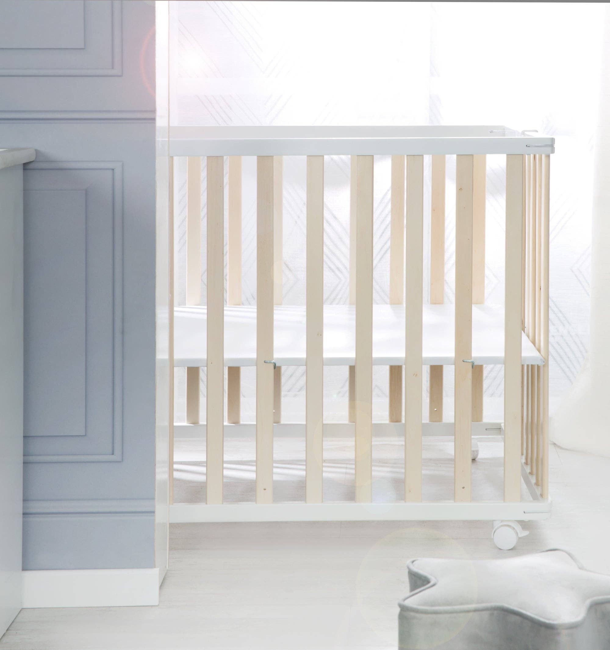 roba kids - Wholesale Bedroom Furniture - ROBA foldable playpen, bicolor, 75x100cm, space-saving5