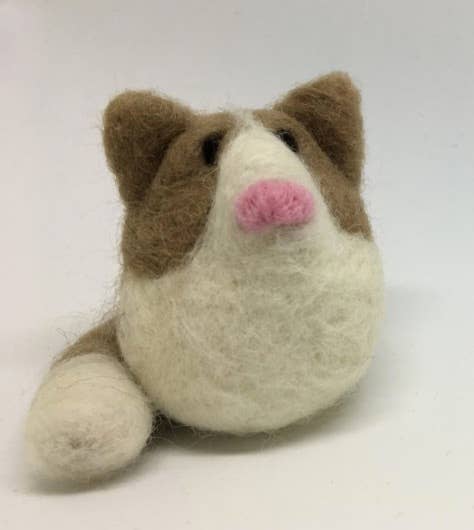 Nola Fiber Creations - Wholesale Craft Sewing Kit - Cat Needle Felting kit2