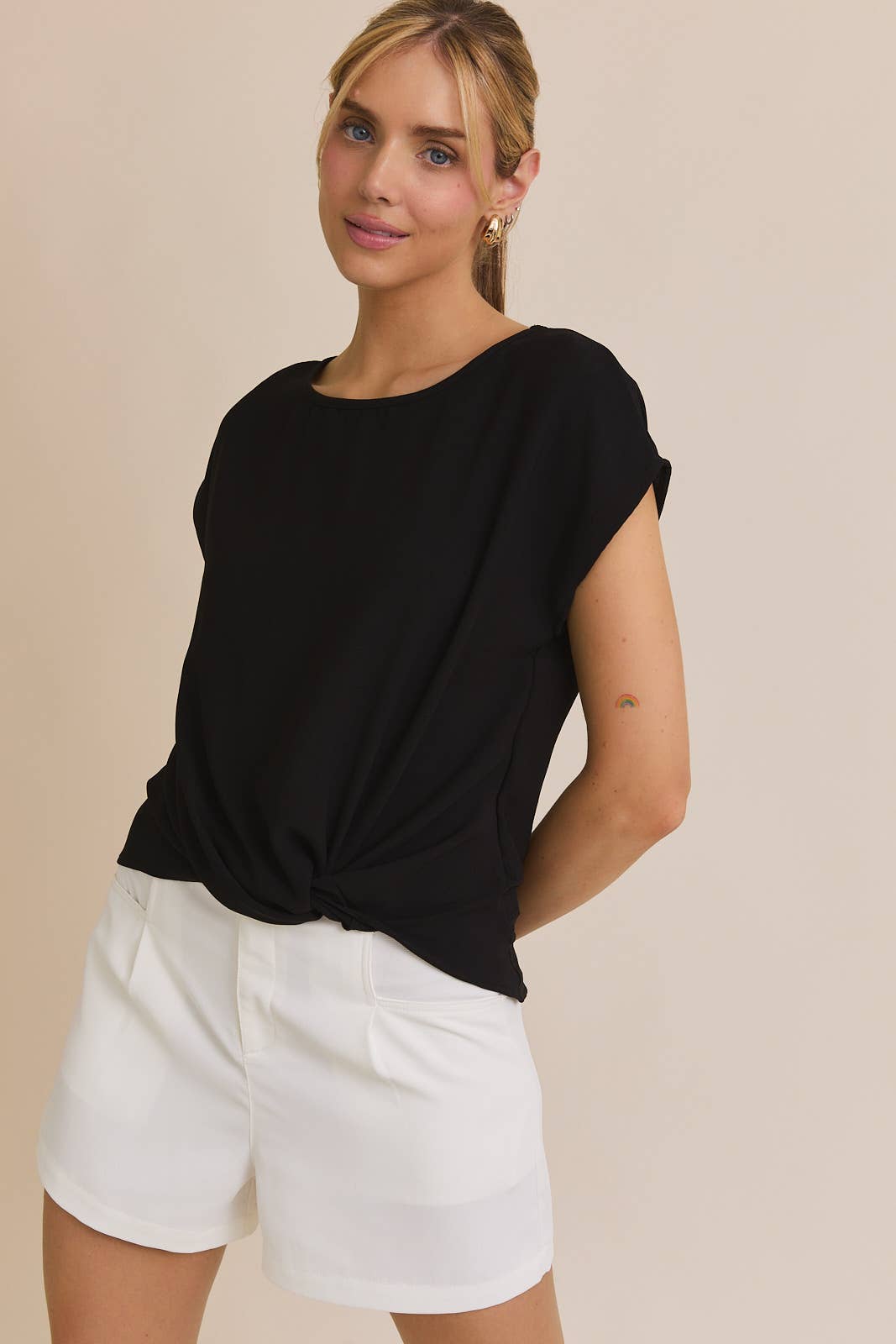 GILLI - Wholesale Blouse - Women's - SOLID WOVEN TEE WITH FRONT KNOT DETAIL0