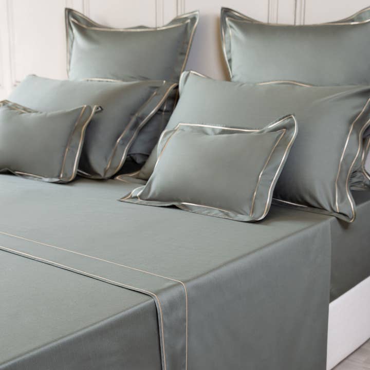 ZEUS Bed Set for wholesale by Ferò Milano