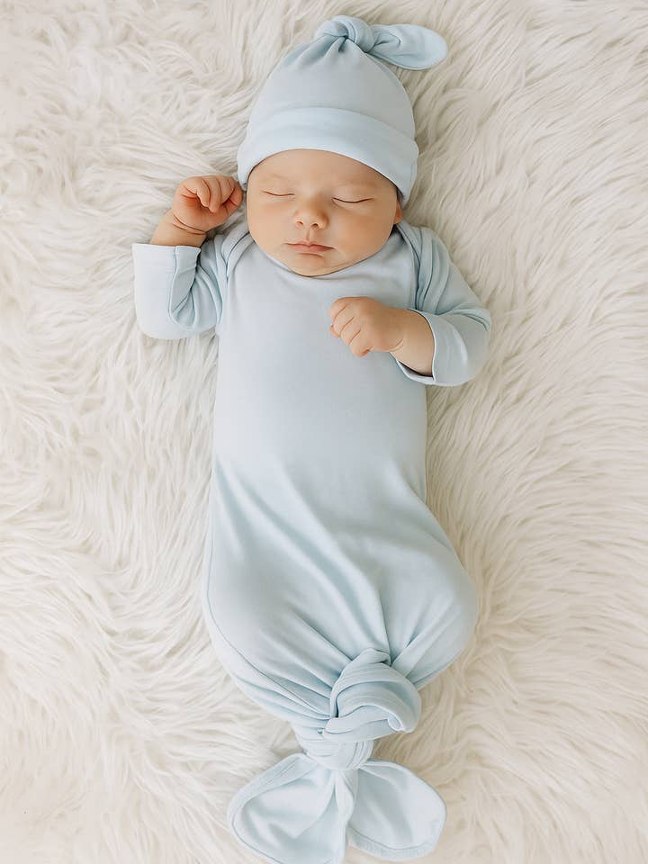 Ali+Oli - Wholesale Clothing Set - Baby - Bamboo Knotted Baby Gown & Beanie | Cute Newborn Clothes1