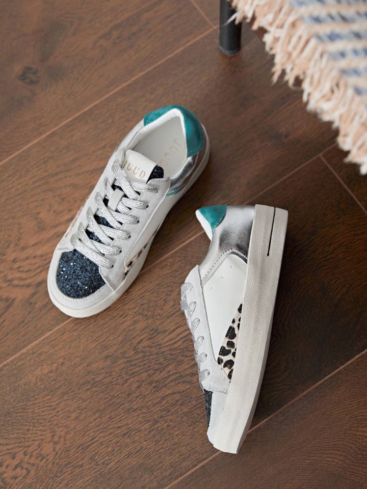 ERYNN - Vente Baskets tendance – femme - BASKET A LACET - JULIE