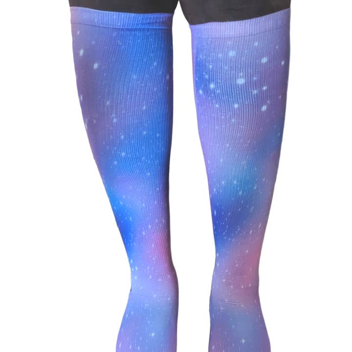 Chaussettes de compression Pastel Galaxy pour la vente par Bibipins